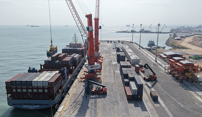 ship on a berth